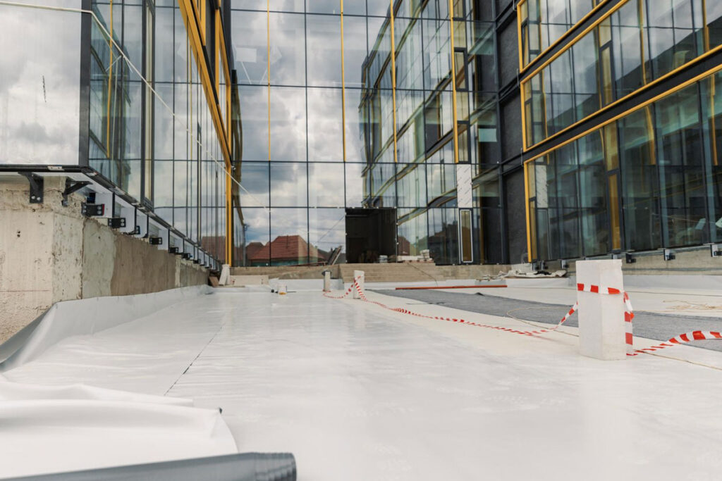 Construcción de Plazas y Centros Comerciales